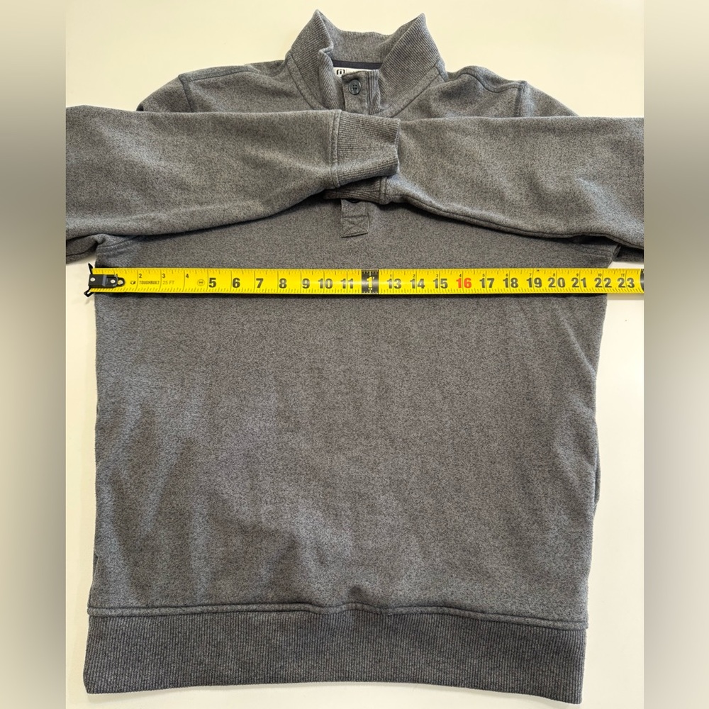 Travis Mathew Sweatshirt Mens Size Medium Gray Mock Neck Henley Pockets Golf - Picture 7 of 8